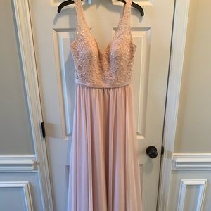 Beautiful blush-toned gown! 58” long 26” waist.